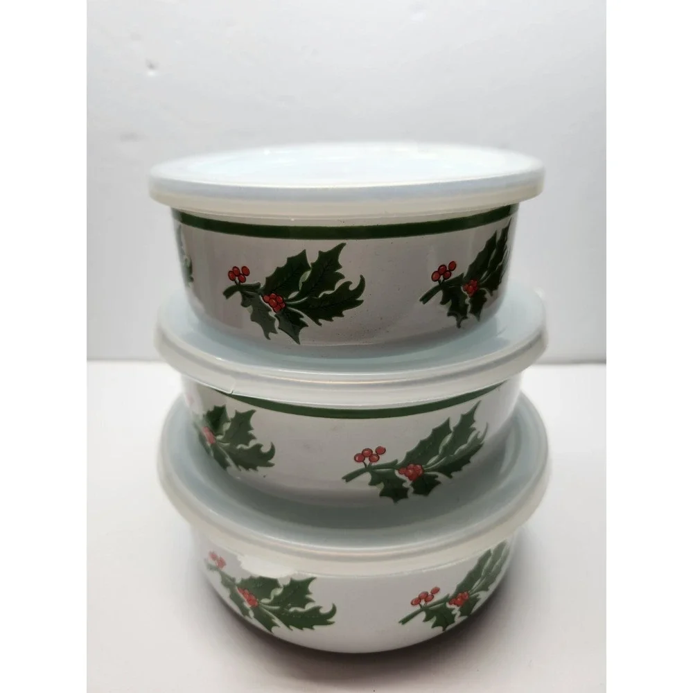 Vintage Christmas Porcelain Enamel On Steel Holly Berry Nesting Bowls Containers